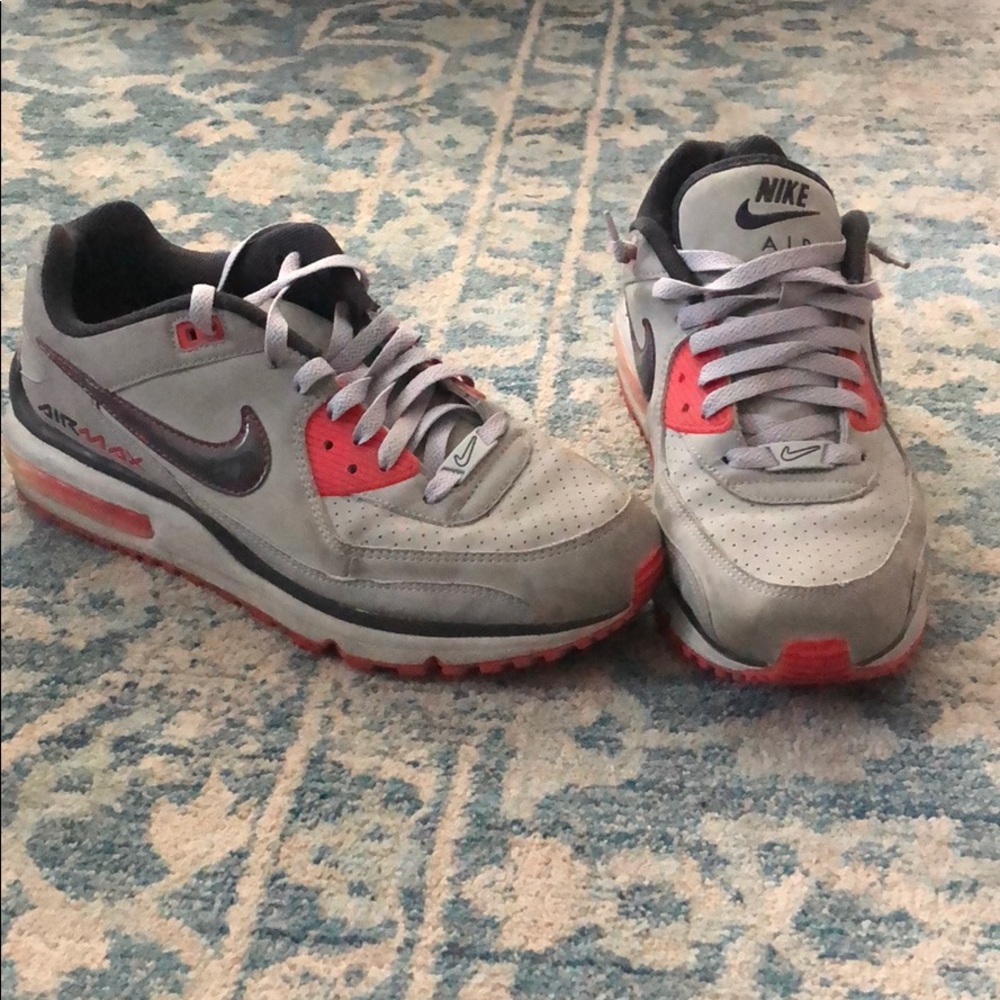 Nike Air Max Shoes